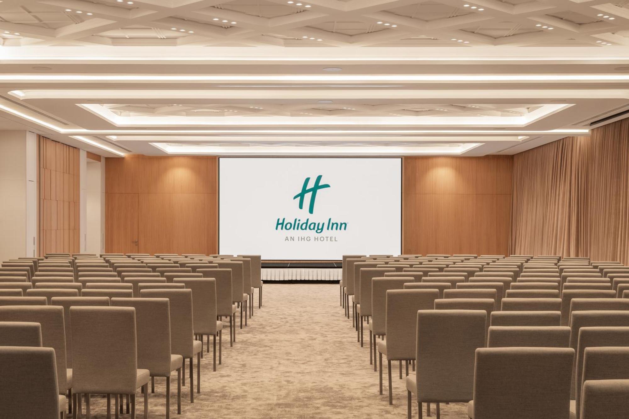 By Ihg Hotel
